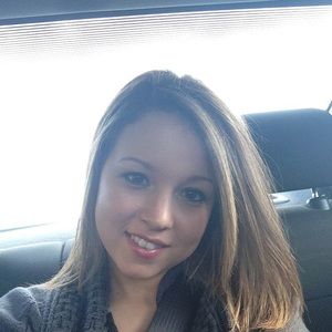 Meet your Posher, Janira